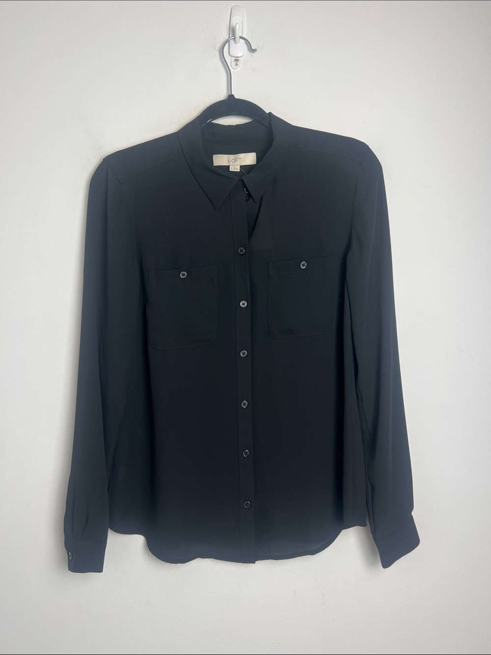 NEW Ann Taylor LOFT Small Black Long-Sleeve Button-Front Chest Pocket Blouse Top